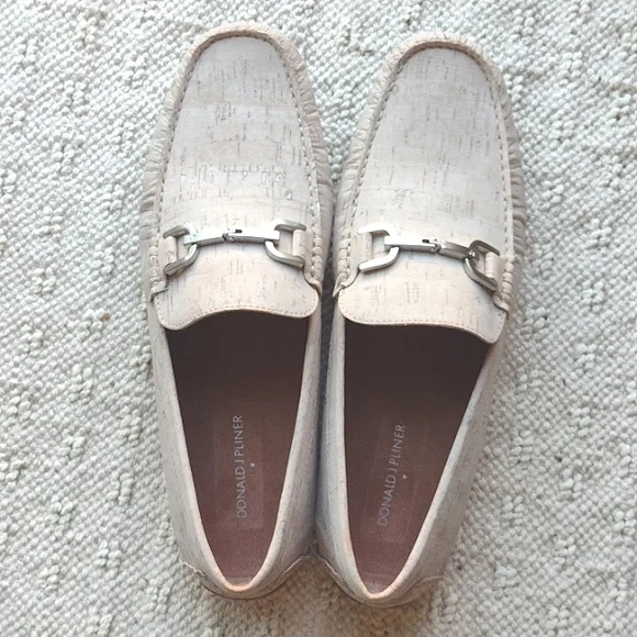 Donald J. Pliner | Shoes | Donald J Pliner Cream Cork 